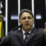 Ministério Público Eleitoral tenta barrar candidatura de Garotinho ao Governo do Rio