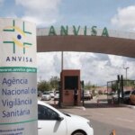 Anvisa proíbe produtos de limpeza de duas empresas por irregularidades