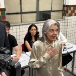 Cármen Lúcia vota em BH e é tietada por eleitores